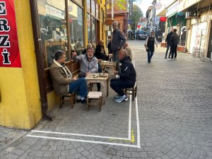 Boyalı çizgiyi geçmek yasak