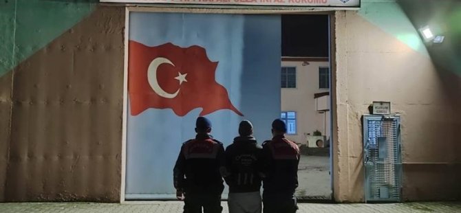 Aranan 10 kişi jandarma tarafından yakalandı