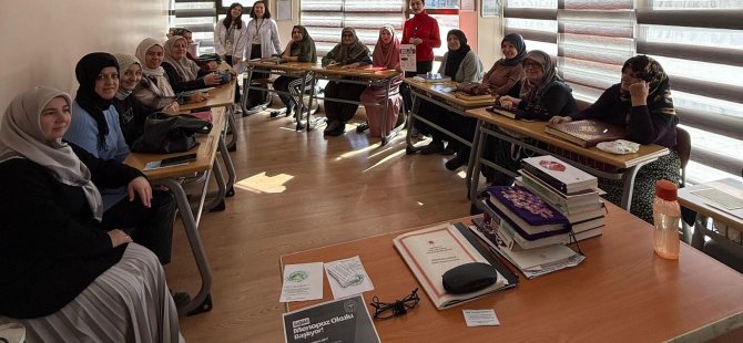 Kursiyerlere sağlık eğitimi verildi