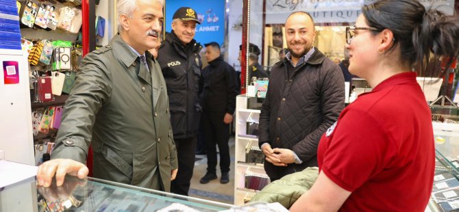 Vali Makas, esnafları gezdi vatandaşlar sohbet etti