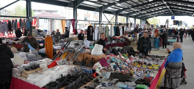 Düzce Belediyesi 3. kapalı pazaryerini hizmete açtı