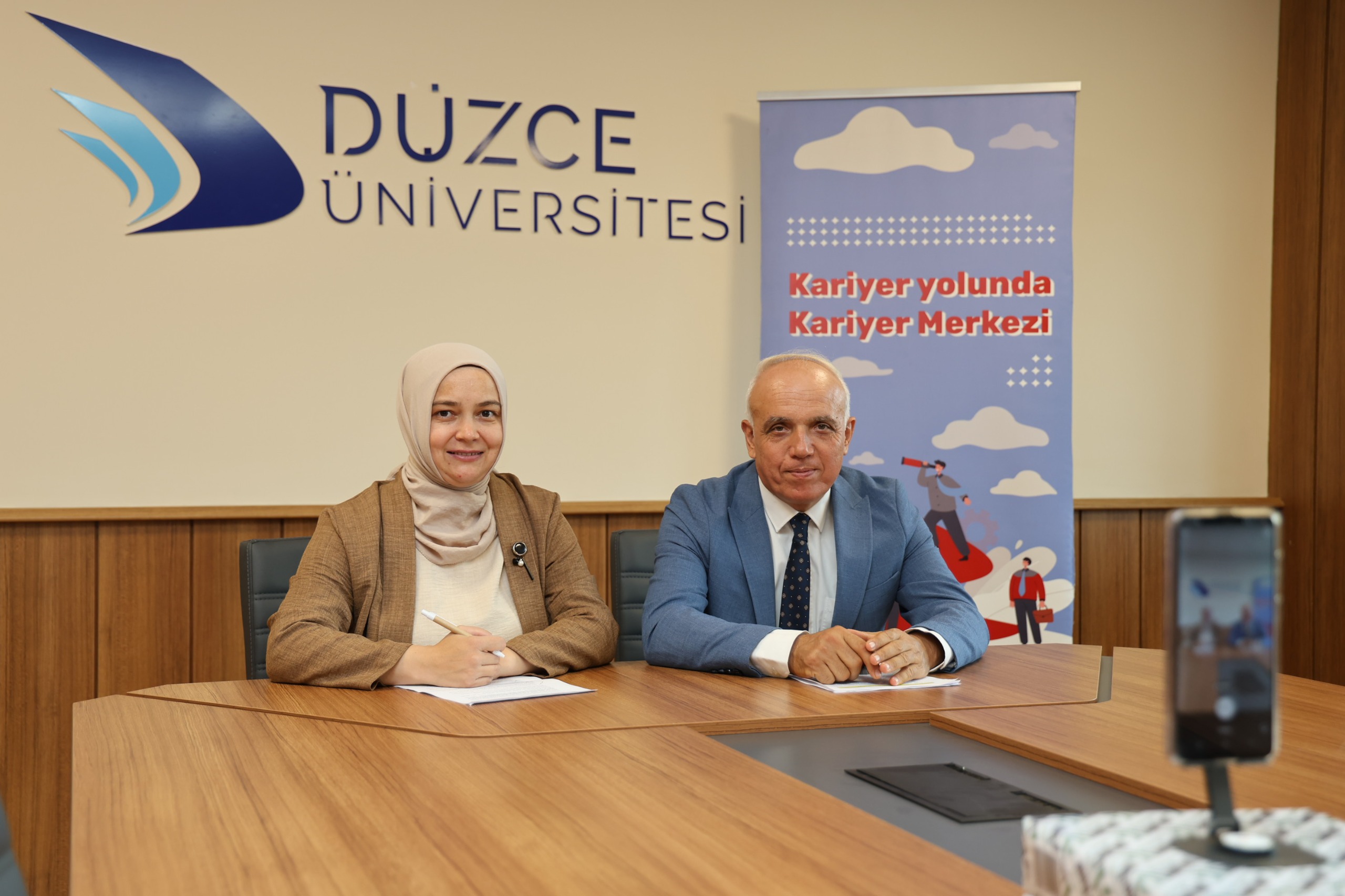 Öğrencilikten kariyer yaşamına uzanan olanaklar