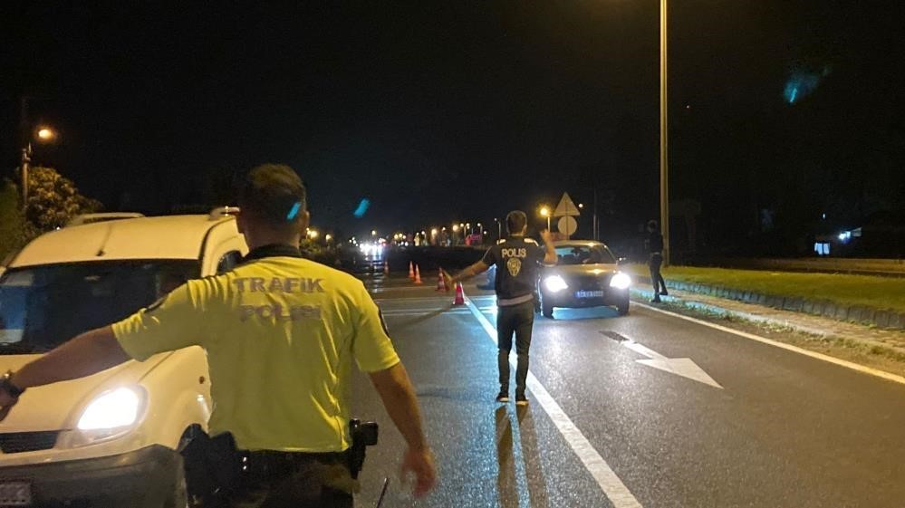 Düzce'de denetimlerde 179 araç trafikten men edildi