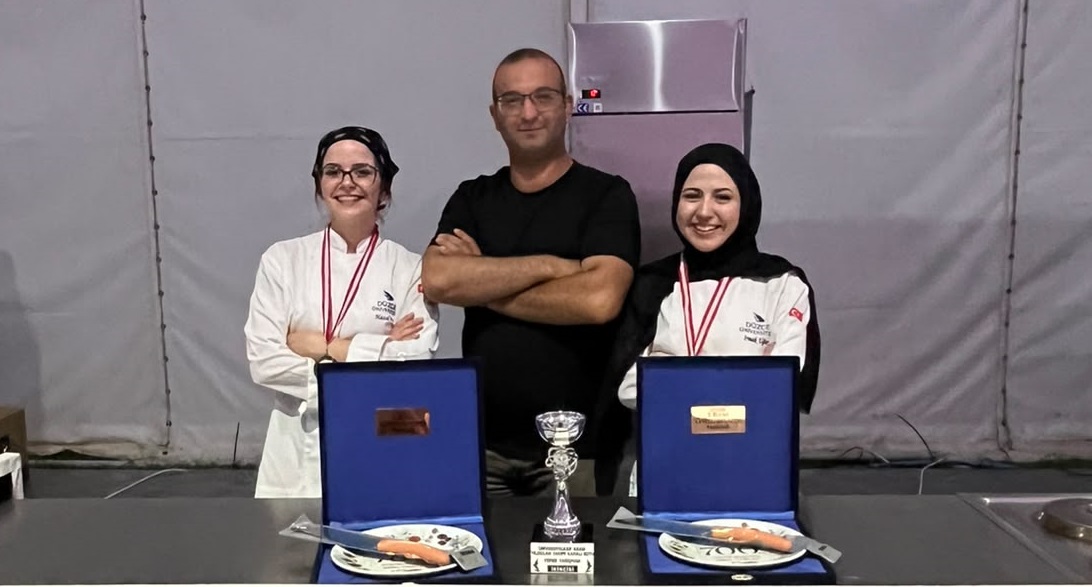 Gastronomi öğrencilerinden gümüş madalya