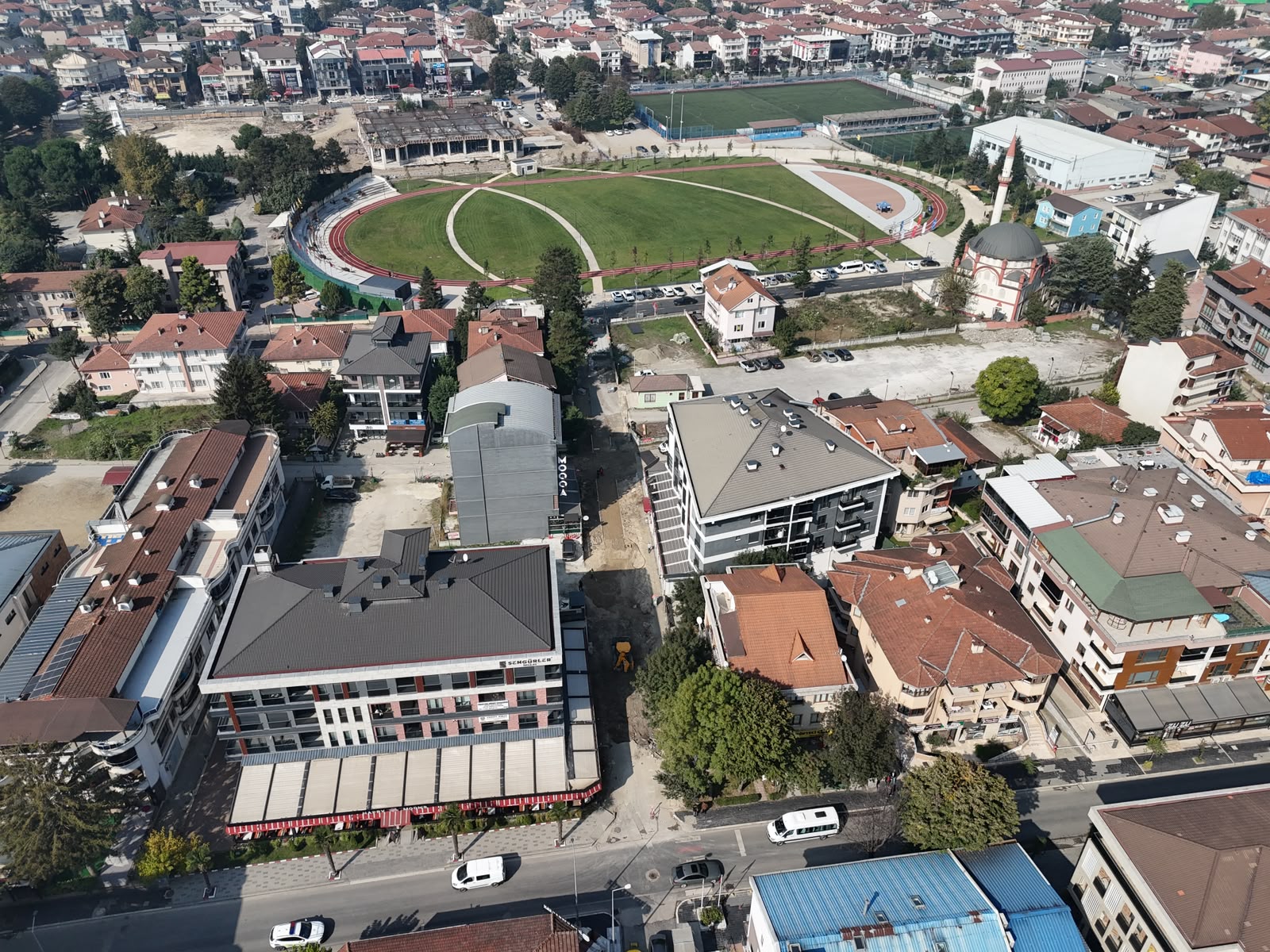 Düzce’de iki büyük yeşil alan yeşil yol ile bağlanacak