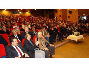 Hüseyin Turgut Yönetimindeki “Yeni Türkiye Ve Başkanlık Sistemi” Konferansı Aydın’da Gerçekleştirildi