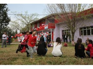 Türkmen Çocuklarına Eğitim