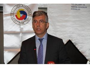 “Türkiye’de İnşaatlarda Standartlara Uygun İskele Kullanılmıyor”