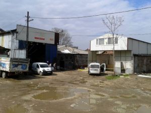 Bursa’da Yüksekten Düşen Suriyeli Ağır Yaralandı