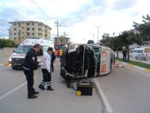 Denizli’de Ambulans Kazası: 3 Yaralı