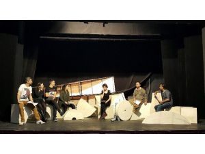 Eskişehir Şehir Tiyatroları “Parçacık” Adlı Yeni Çocuk Oyununun Hazırlıklarına Başladı