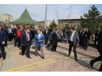 Başkan Dr. Memduh Büyükkılıç Tacettin Veli Mahallesi’nde