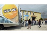 Büyükşehir Bilim Tırı İlçelerde