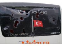 Beşiktaş Hentbol Takım Otobüsüne Taşlı Saldırı