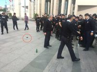 Can Dündar'a silahlı saldırı