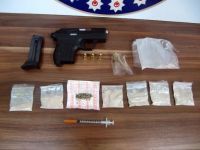 Uyuşturucu ile yakalandı