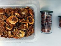 Ünü Dünyaya Yayıldı, Elinde Olan Sakın Satmasın