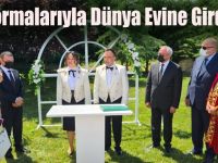 Üniformalarıyla dünya evine girdiler