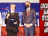 ÇOCUKLARIN ŞÜKRAN TEYZESİNE ONUR ÖDÜLÜ