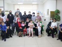 Torunlarıyla mutfağa girdiler