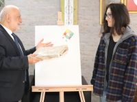 "Fırçalarım kötü" dedi belediye yenisini hediye etti