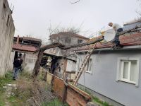 100’den fazla olaya müdahale edildi