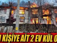 2 ahşap ev alev alev yandı