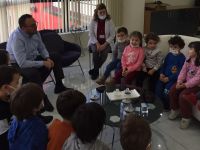 Minik öğrenciler ile bir araya geldi