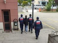 Alkol parası vermeyen babası ve babaannesinin kapısına ateş etti