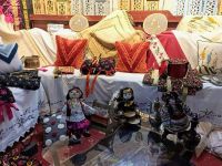 Ev kadınlarının eserleri görücüye çıkıyor