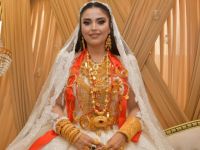 Geline 4 milyonluk altın takıldı