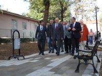 Özlü’den parklara yakın takip