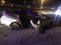 AYDINLATMA DİREĞİ ÜZERİNE DEVRİLDİ