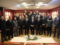 Vali Atay işadamlarıyla bir araya geldi