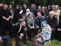 VATANDAŞIN AYAĞINA GİDİP SIKINTILARI DİNLİYOR