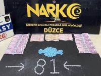 Polis uyuşturucu satıcılarının ensesinde