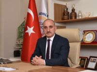 Makamında hayatını kaybetti