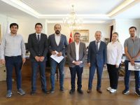 Başarılı Yöneticilere Ödül