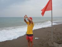 Denize girmek yasaklandı