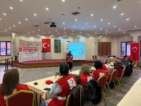 Kızılay personeline erken teşhis anlatıldı