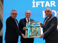 Başkan Faruk Özlü yeni galericiler sitesi için söz verdi