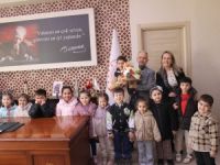 Miniklerden Tıp Bayramı’nda anlamlı buluşma