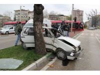Hastane Dönüşü Feci Kaza: 2 Yaralı