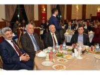 Anadolu Basın Birliği’nden Rektör Gönüllü’ye Başarı Ödülü