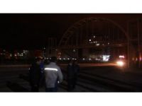 Ailesiyle Tartışan Genç Köprüden Aşağı Atladı