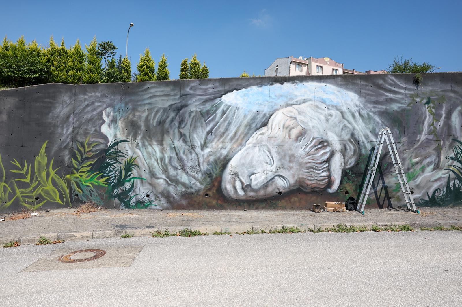grafiti-sanatcisi-bedire-ziyaret-(3).jpeg